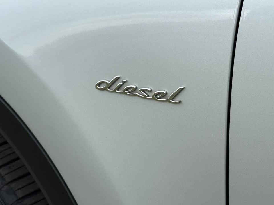 2013 Porsche 958 Cayenne Diesel - Image 22 of 31