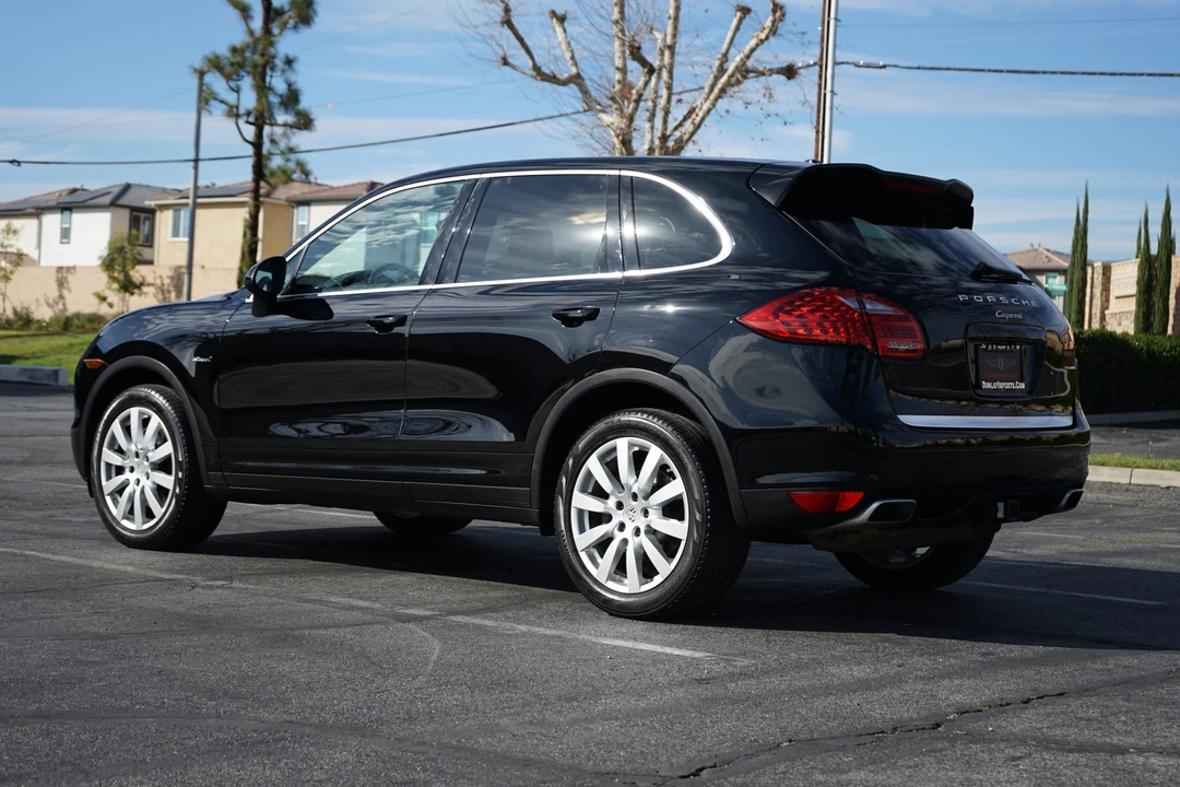 2013 Porsche 958 Cayenne Diesel - Image 11 of 31