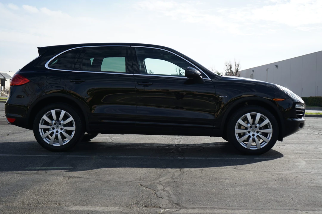 2013 Porsche 958 Cayenne Diesel - Image 23 of 31