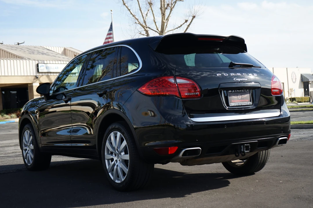 2013 Porsche 958 Cayenne Diesel - Image 12 of 31