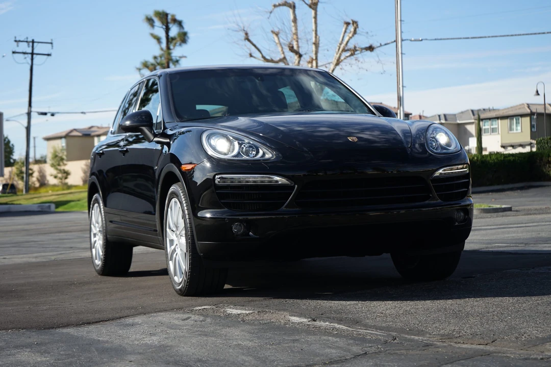 2013 Porsche 958 Cayenne Diesel - Image 30 of 31