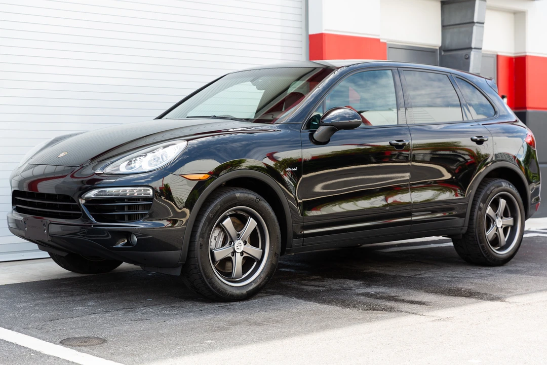 2013 Porsche 958 Cayenne Diesel - Image 3 of 31