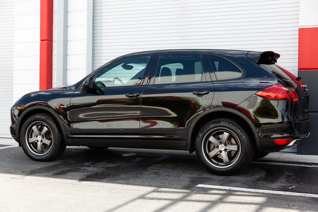2013 Porsche 958 Cayenne Diesel - Image 29 of 31