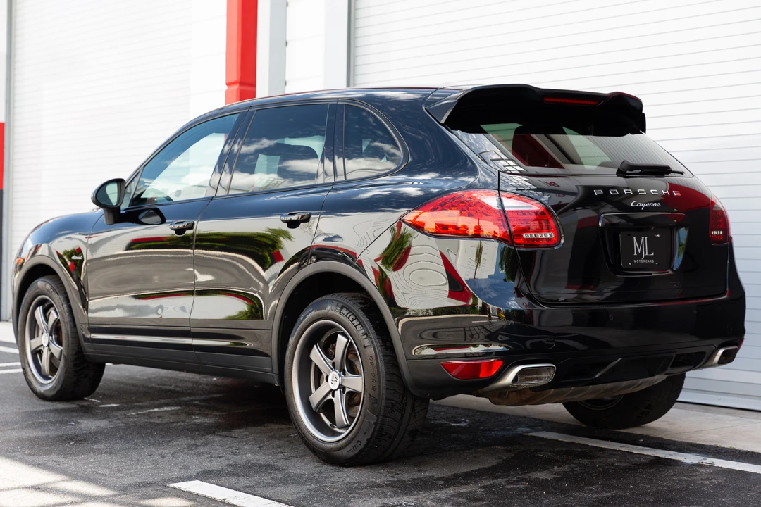 2013 Porsche 958 Cayenne Diesel - Image 27 of 31