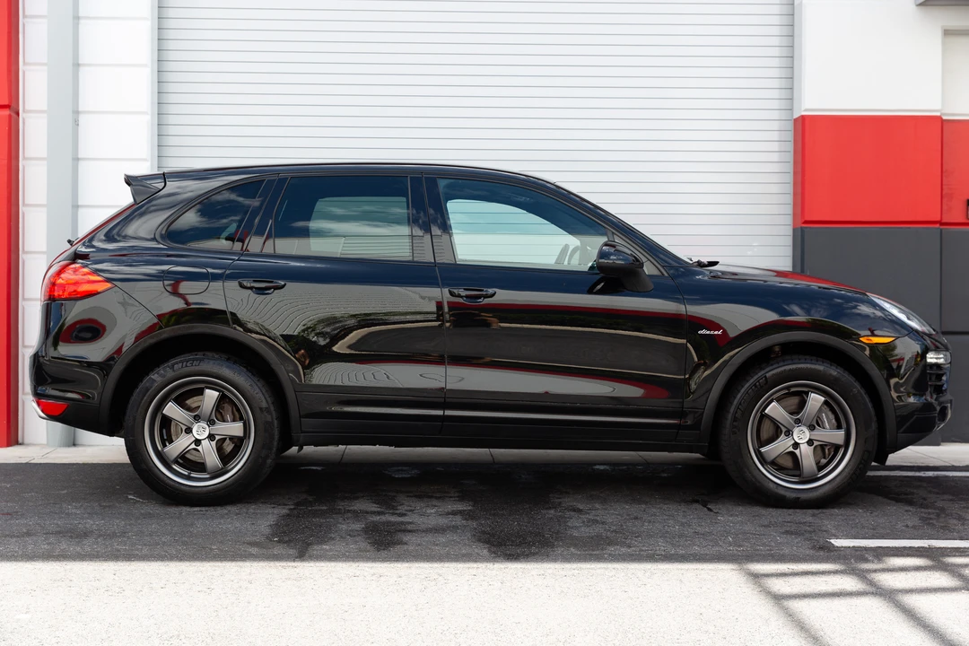 2013 Porsche 958 Cayenne Diesel - Image 15 of 31