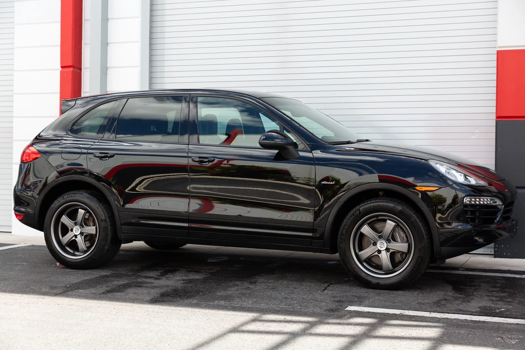 2013 Porsche 958 Cayenne Diesel - Image 14 of 31
