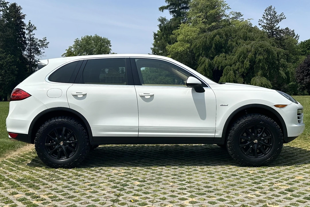 2013 Porsche 958 Cayenne Diesel - Image 3 of 24