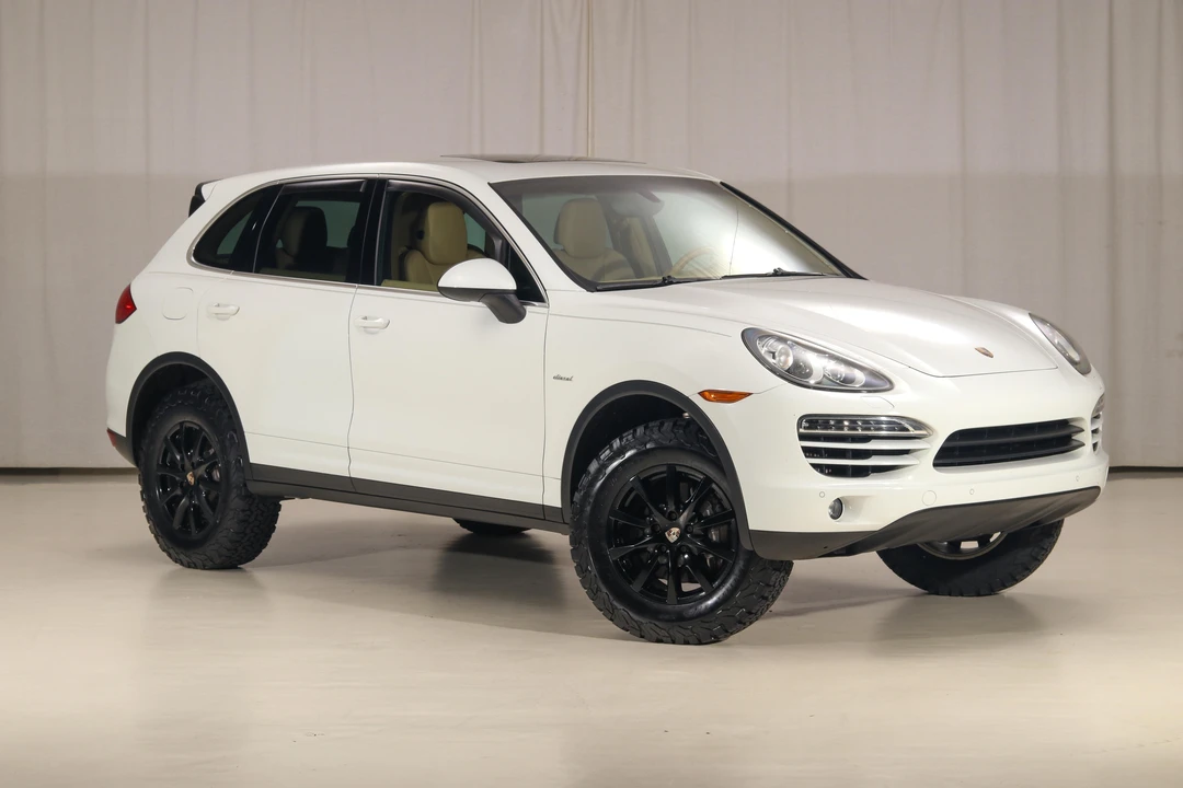 2013 Porsche 958 Cayenne Diesel - Image 17 of 24