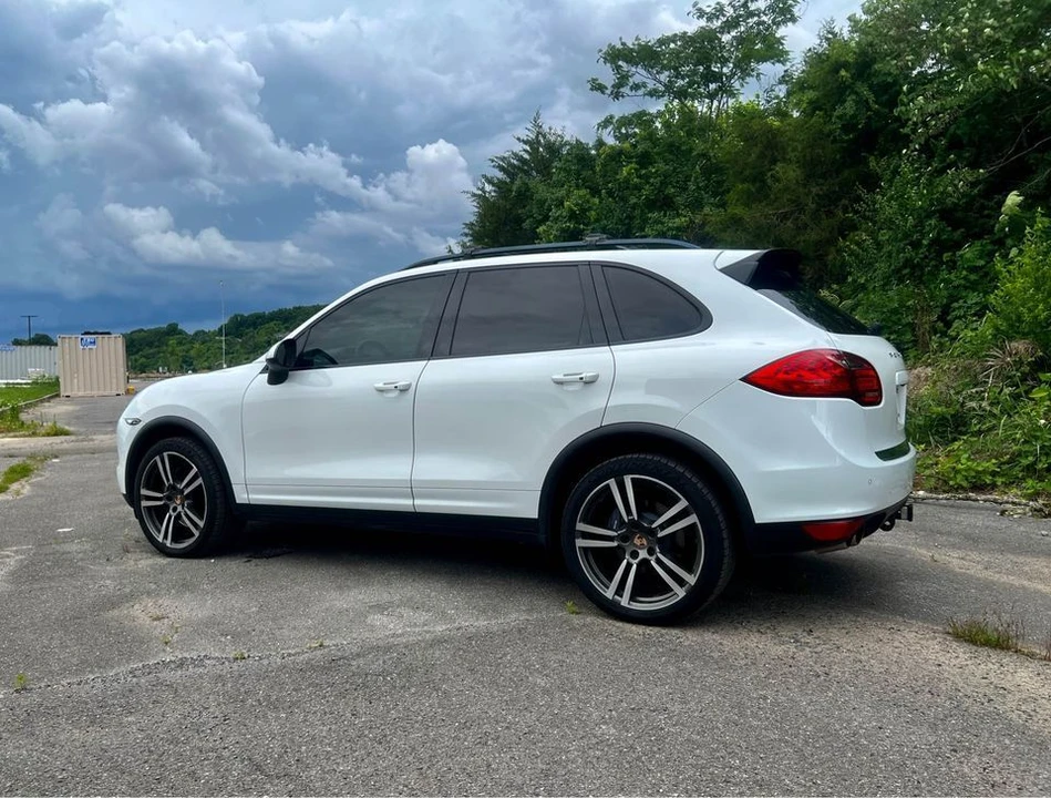 2013 Porsche 958 Cayenne Diesel - Image 6 of 20