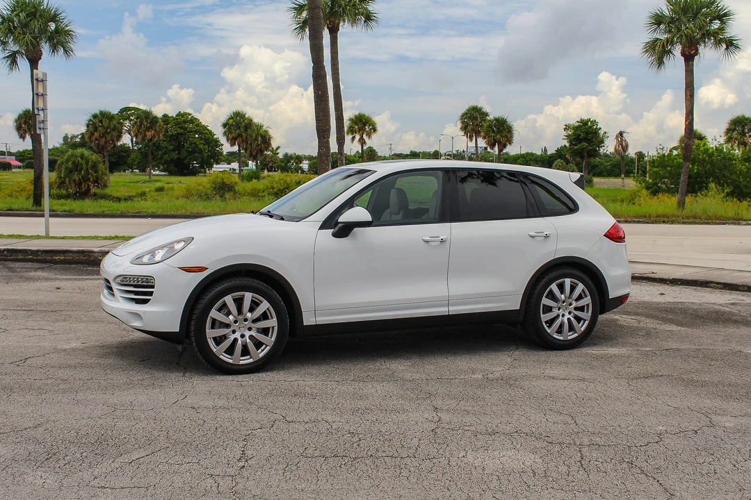 2013 Porsche 958 Cayenne Diesel - Image 5 of 31