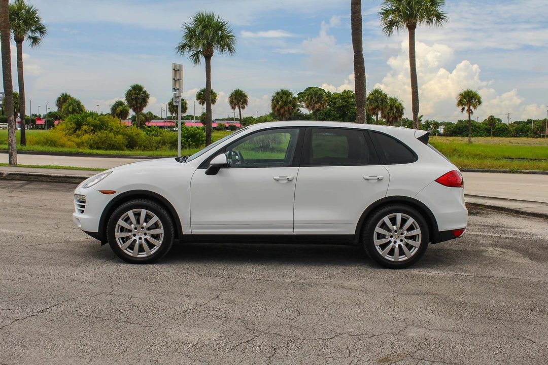 2013 Porsche 958 Cayenne Diesel - Image 6 of 31