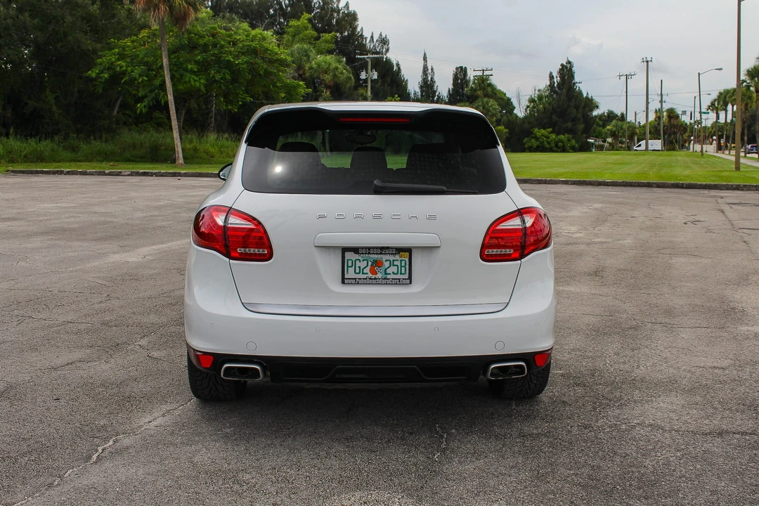 2013 Porsche 958 Cayenne Diesel - Image 10 of 31