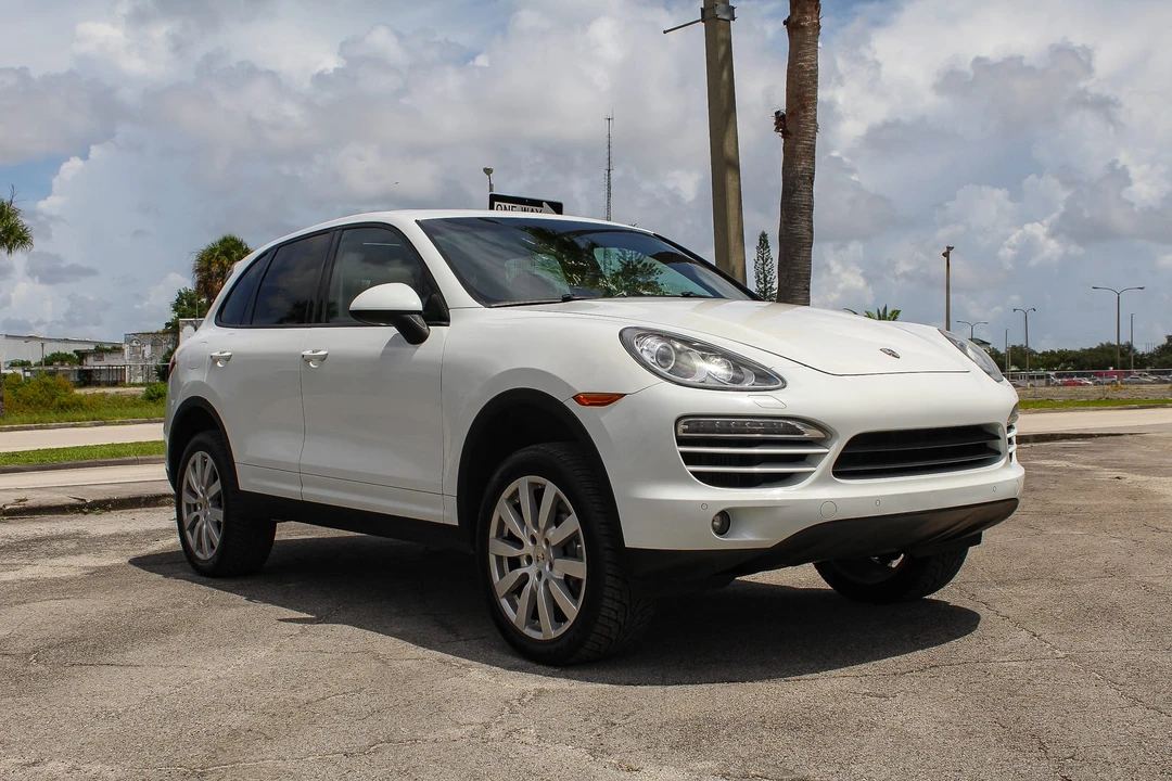 2013 Porsche 958 Cayenne Diesel - Image 30 of 31