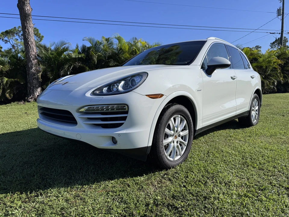 2013 Porsche 958 Cayenne Diesel - Image 6 of 31