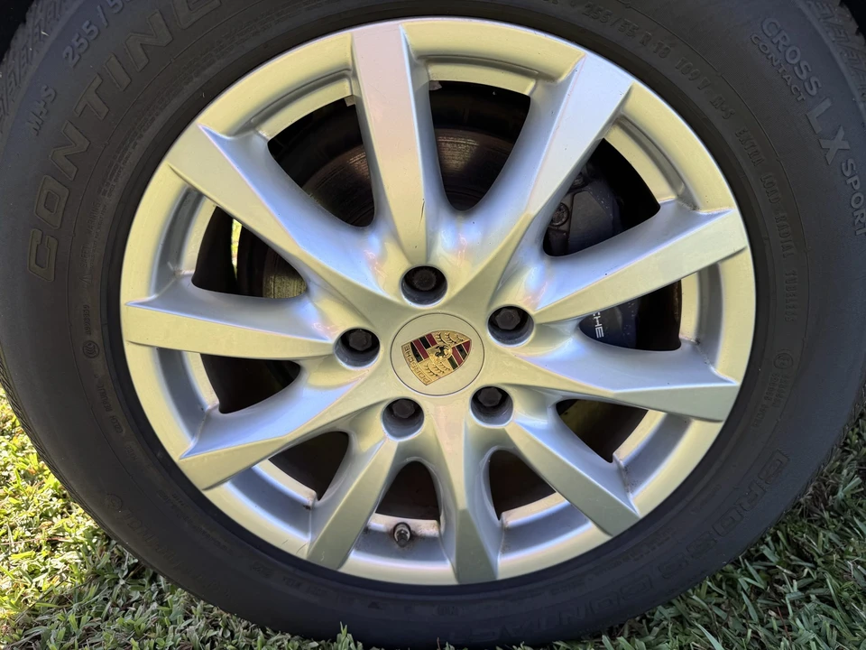 2013 Porsche 958 Cayenne Diesel - Image 30 of 31