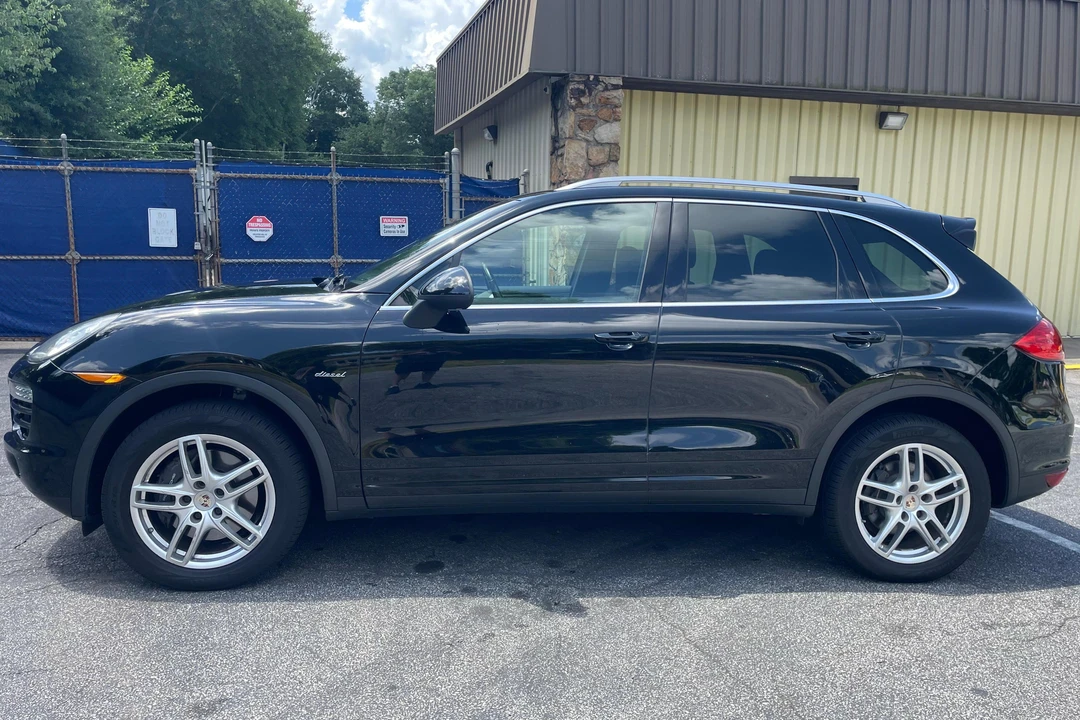 2013 Porsche 958 Cayenne Diesel - Image 3 of 31