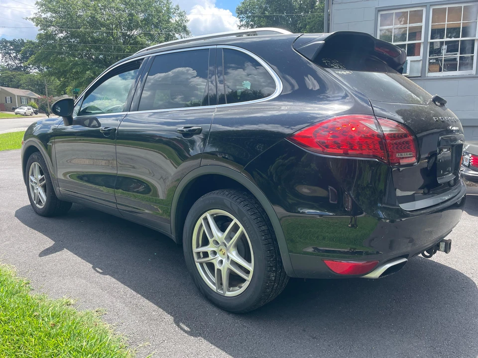 2013 Porsche 958 Cayenne Diesel - Image 21 of 31