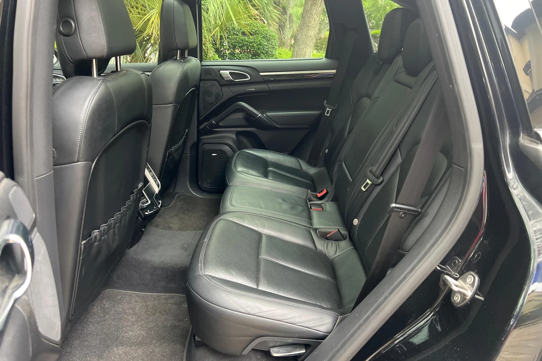 2013 Porsche 958 Cayenne Diesel - Image 20 of 31