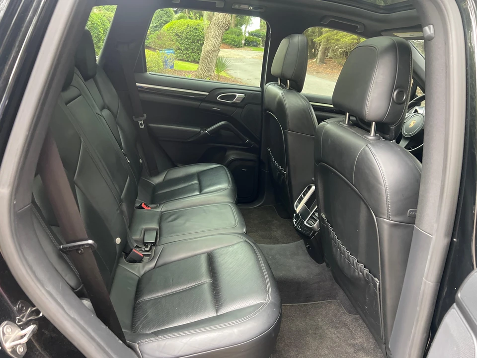 2013 Porsche 958 Cayenne Diesel - Image 23 of 31