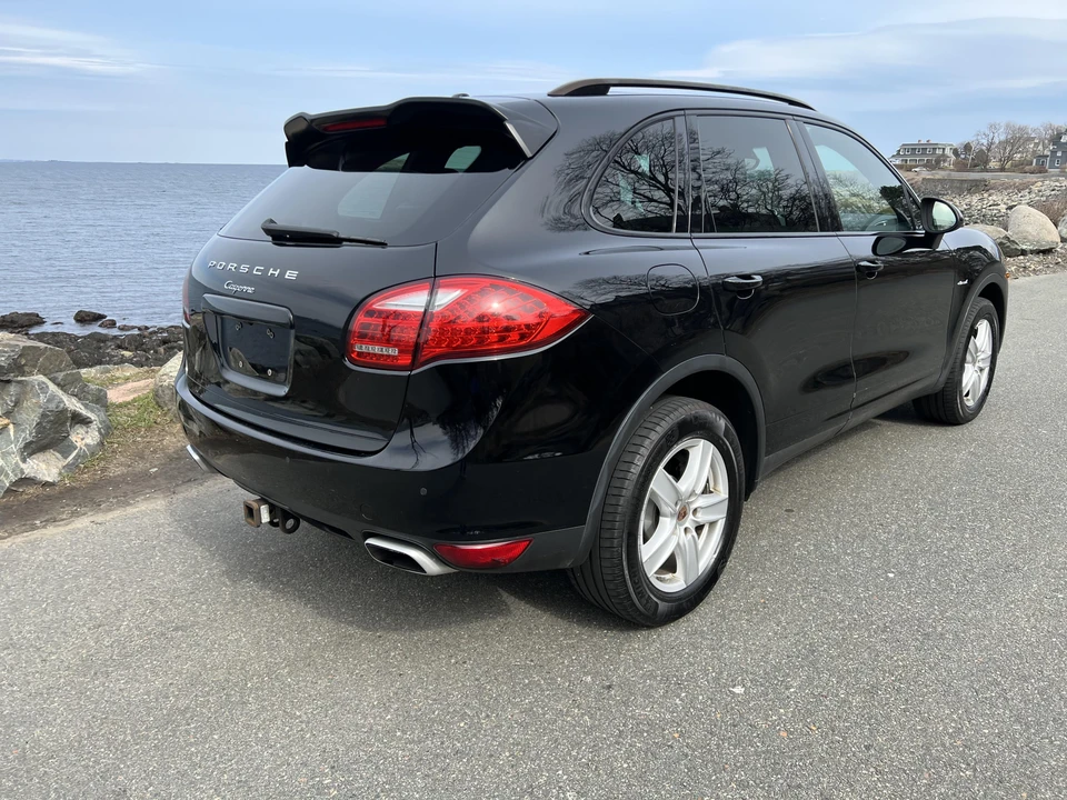 2013 Porsche 958 Cayenne Diesel - Image 10 of 31
