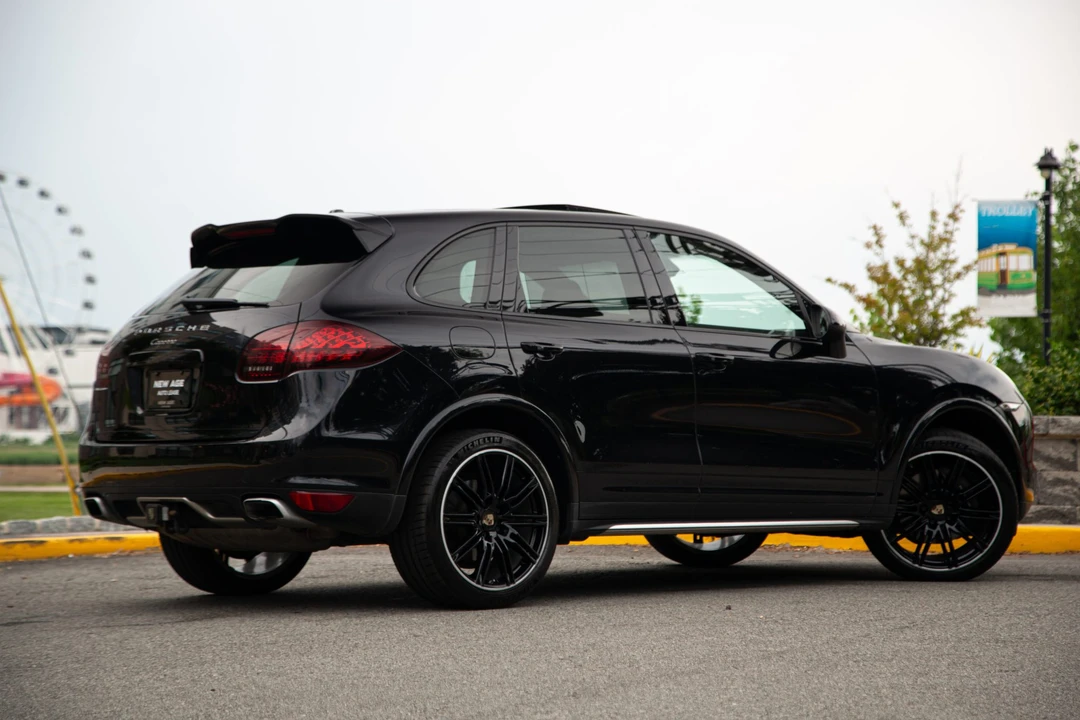 2013 Porsche 958 Cayenne Diesel - Image 19 of 31
