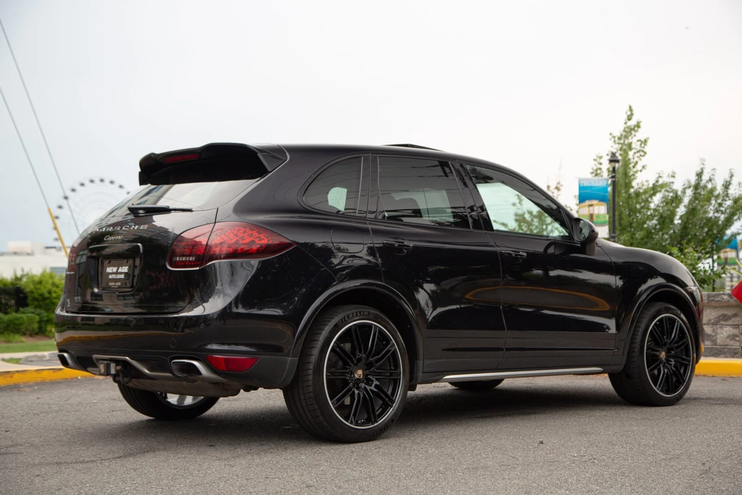 2013 Porsche 958 Cayenne Diesel - Image 22 of 31