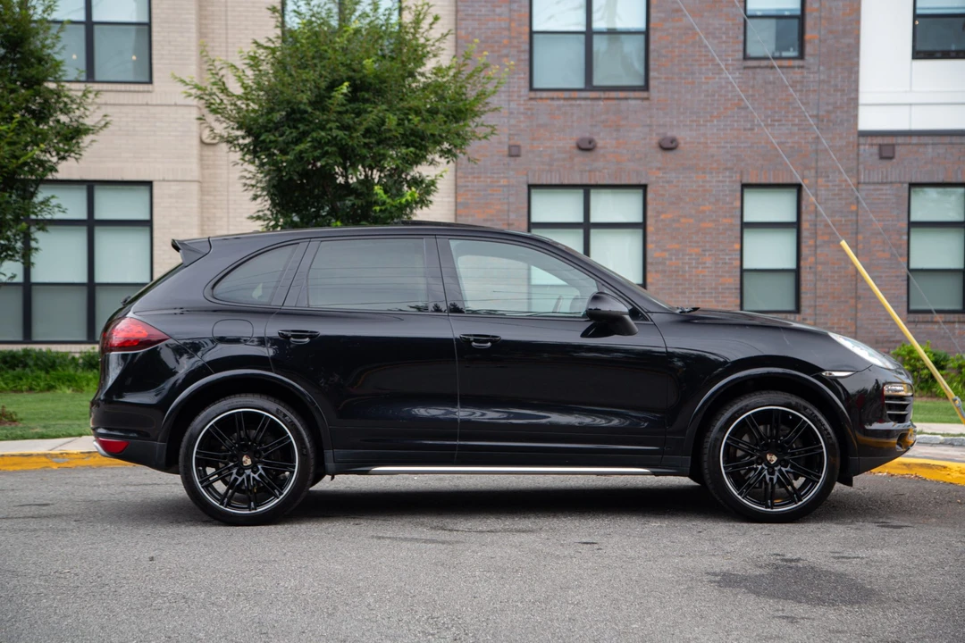 2013 Porsche 958 Cayenne Diesel - Image 25 of 31