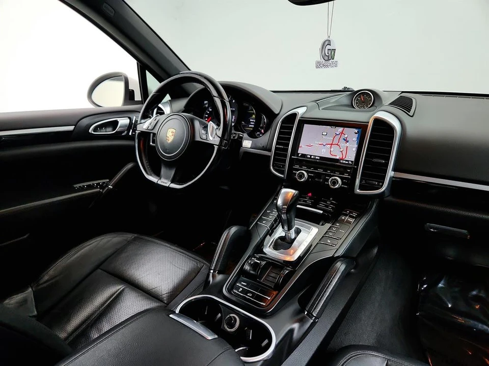 2013 Porsche 958 Cayenne Diesel - Image 27 of 31