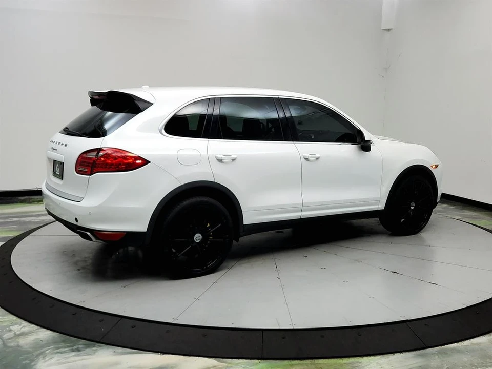 2013 Porsche 958 Cayenne Diesel - Image 5 of 31