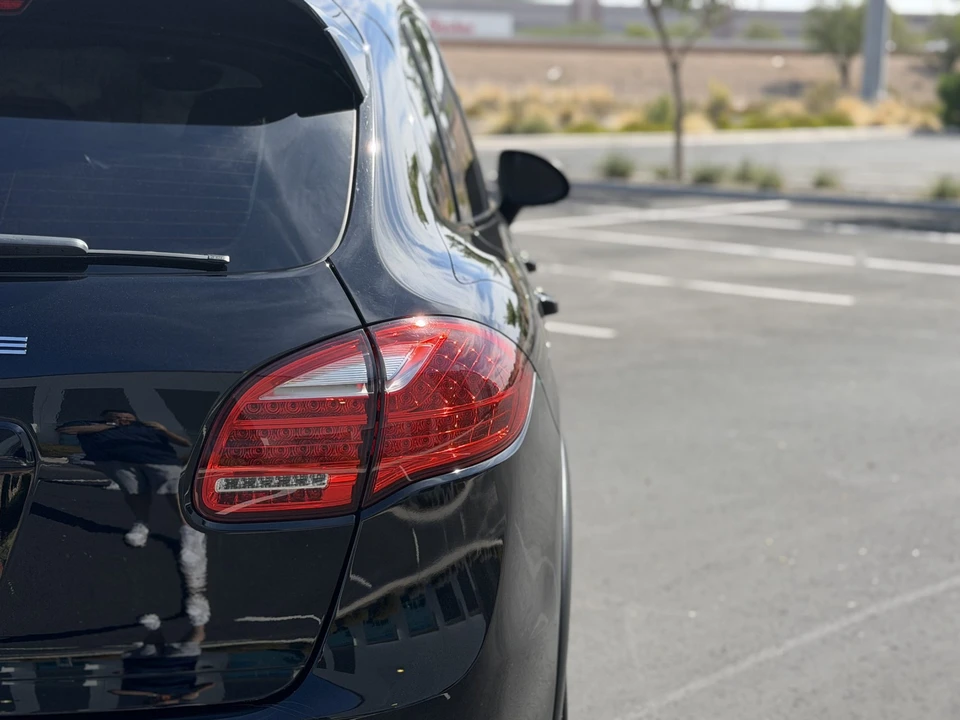 2013 Porsche 958 Cayenne Diesel - Image 26 of 31