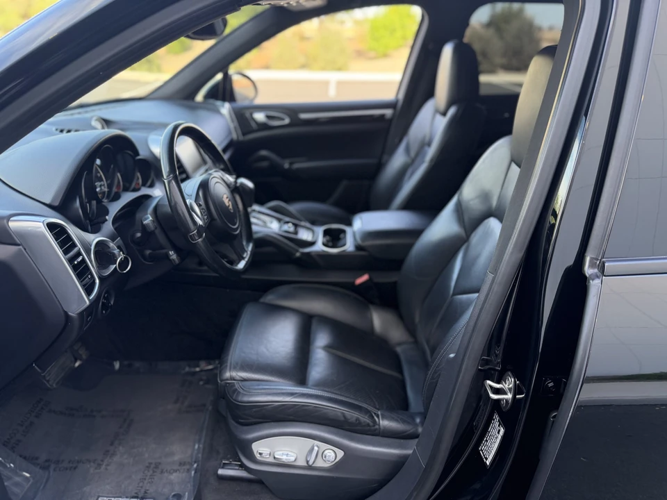 2013 Porsche 958 Cayenne Diesel - Image 29 of 31