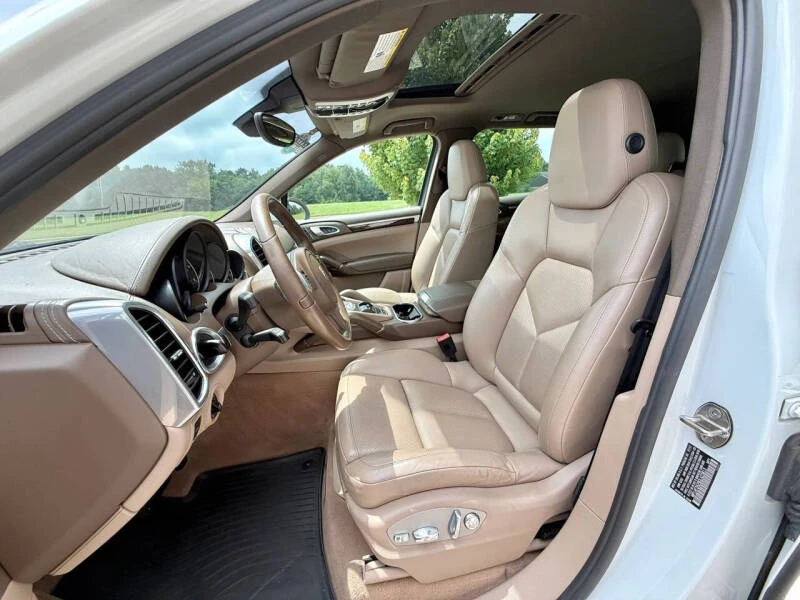 2013 Porsche 958 Cayenne Diesel - Image 21 of 23