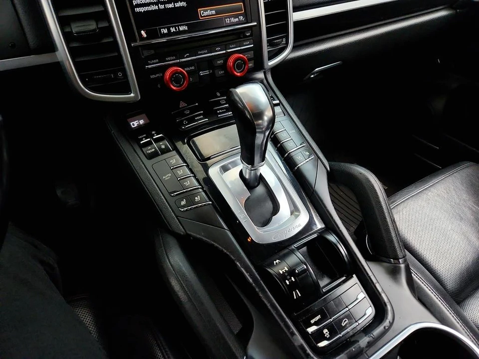 2013 Porsche 958 Cayenne Diesel - Image 19 of 31