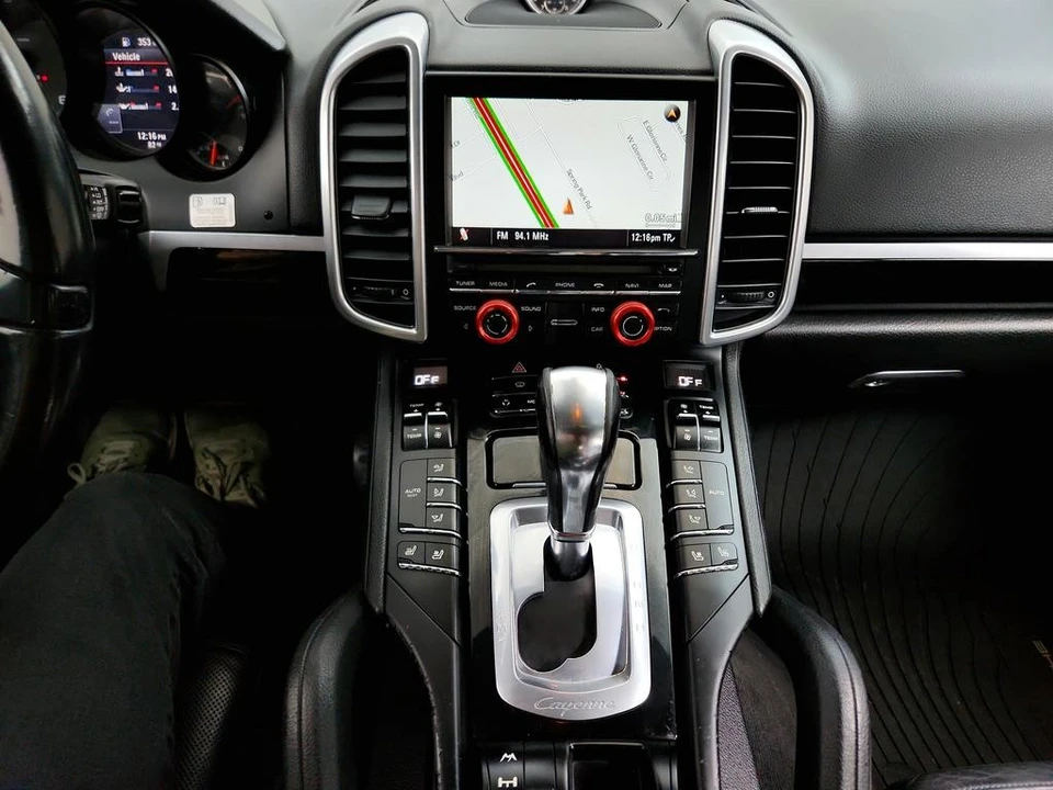 2013 Porsche 958 Cayenne Diesel - Image 22 of 31
