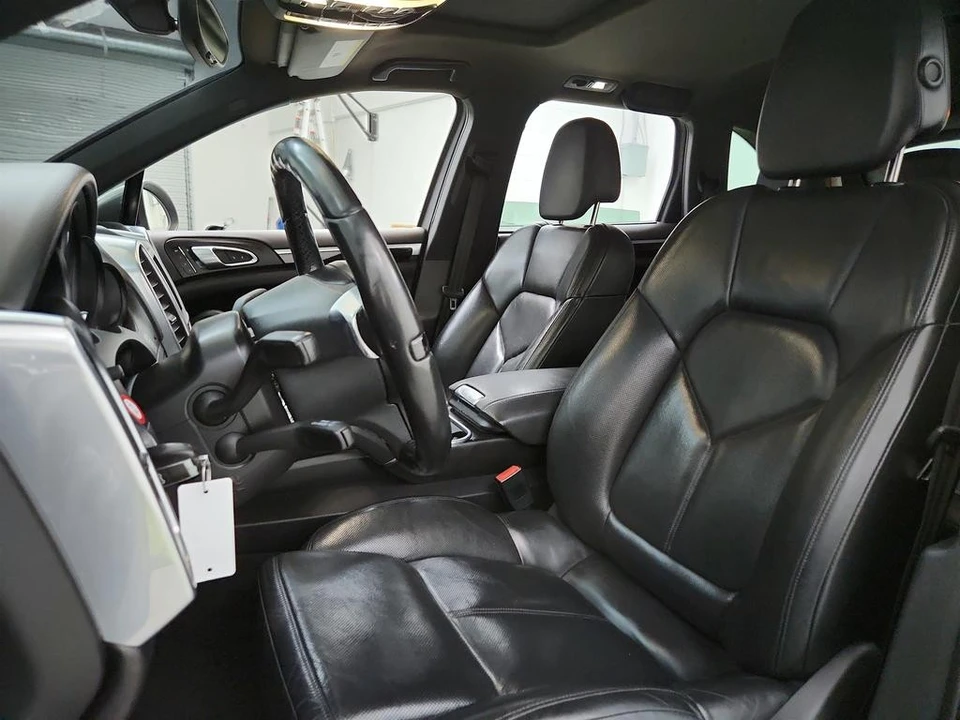 2013 Porsche 958 Cayenne Diesel - Image 14 of 31