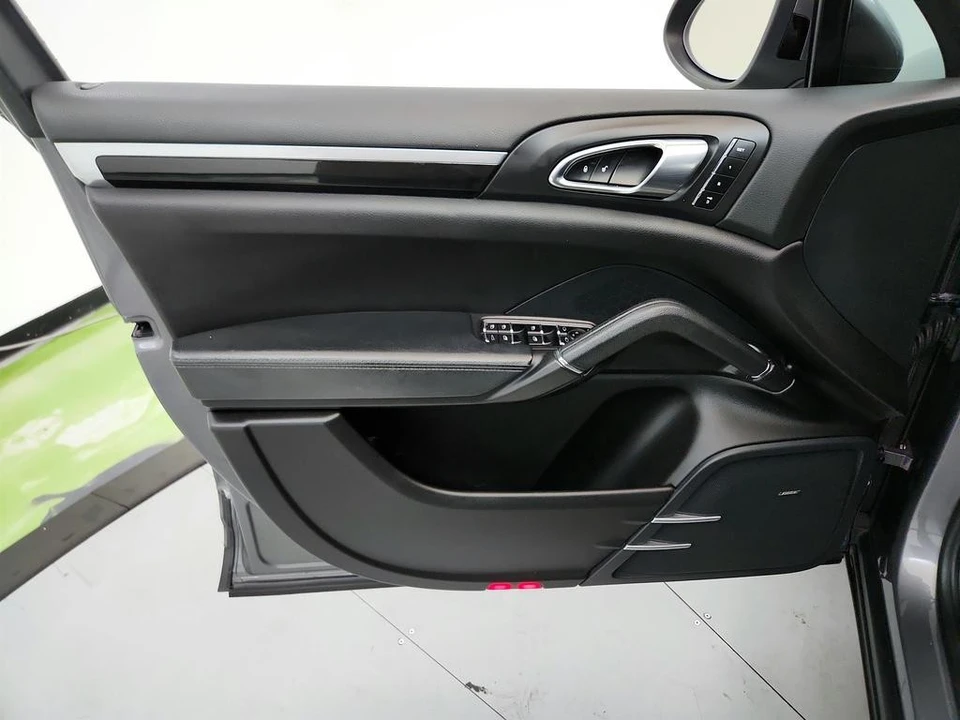 2013 Porsche 958 Cayenne Diesel - Image 24 of 31
