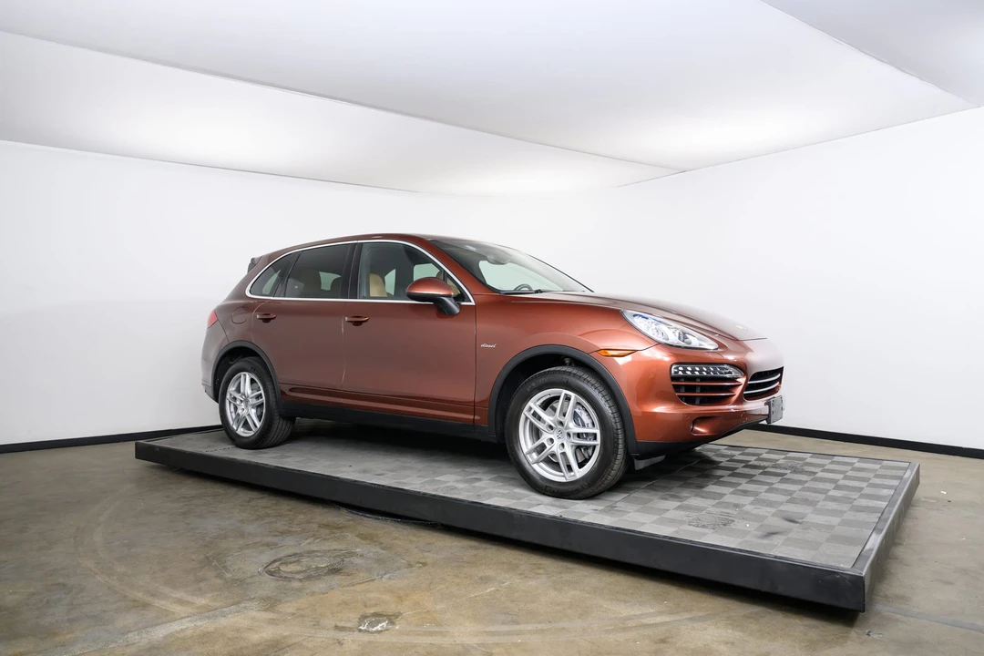 2013 Porsche 958 Cayenne Diesel - Image 26 of 31