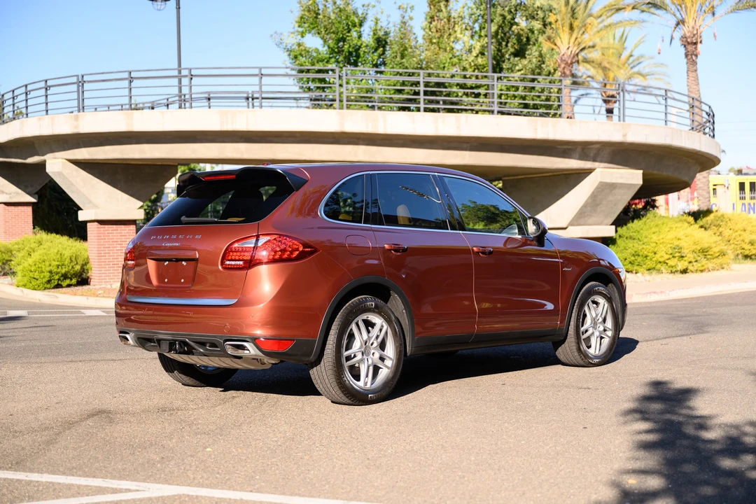 2013 Porsche 958 Cayenne Diesel - Image 14 of 31