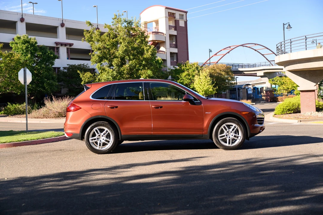 2013 Porsche 958 Cayenne Diesel - Image 16 of 31