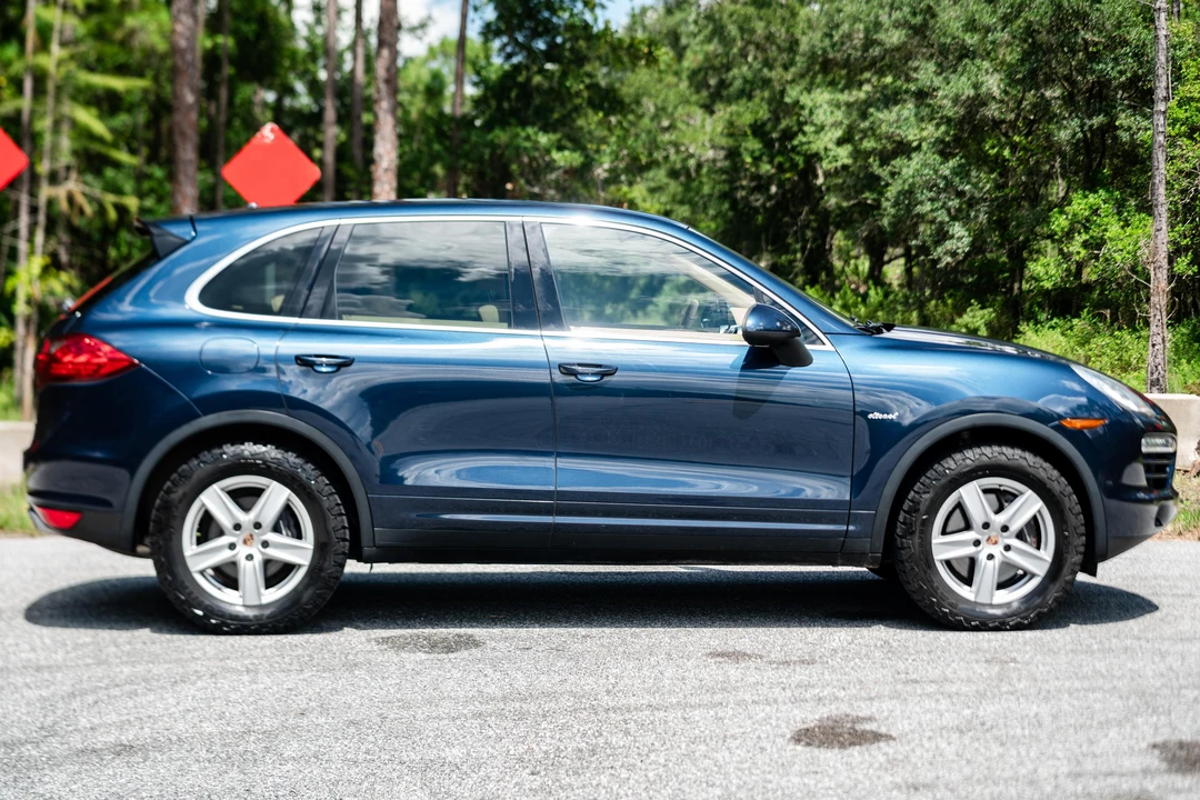 2013 Porsche 958 Cayenne Diesel - Image 3 of 31