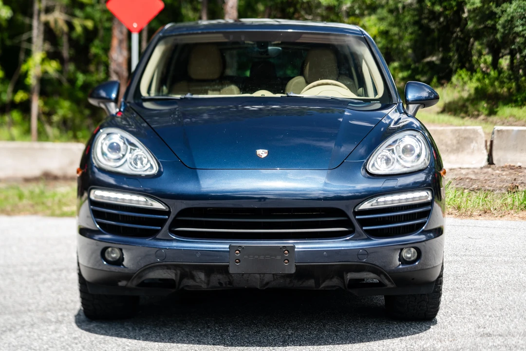 2013 Porsche 958 Cayenne Diesel - Image 2 of 31