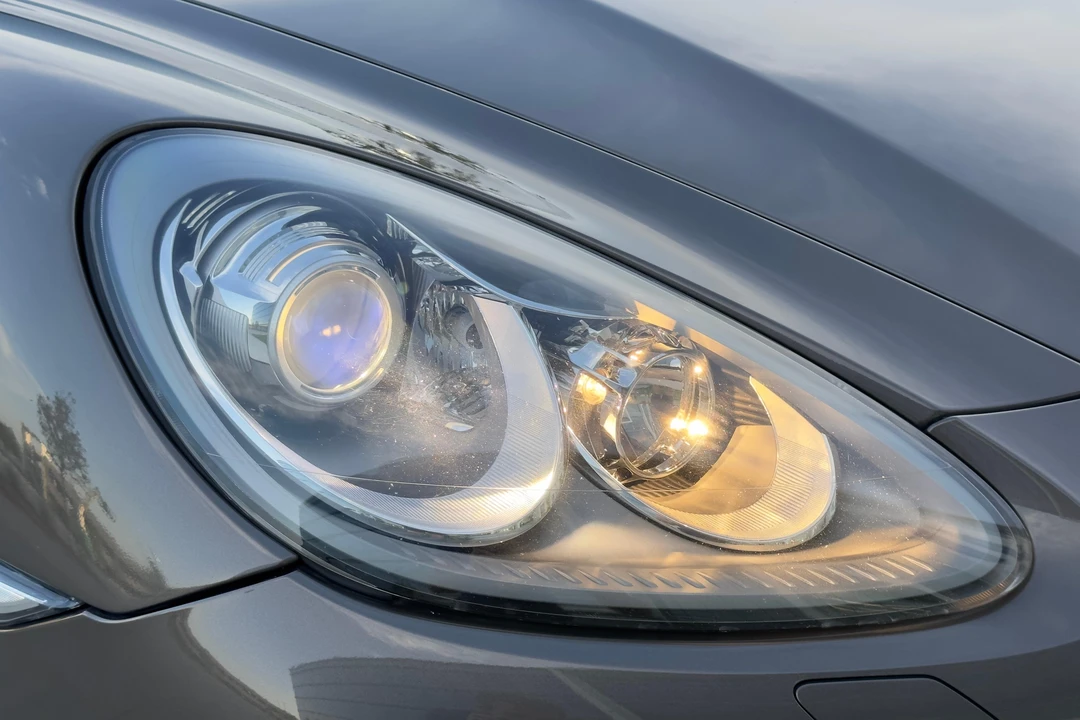 2013 Porsche 958 Cayenne Diesel - Image 12 of 31