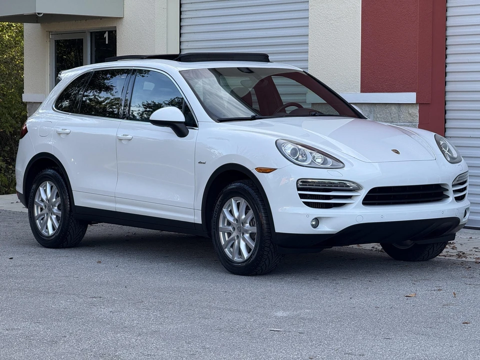 2013 Porsche 958 Cayenne Diesel - Image 20 of 31