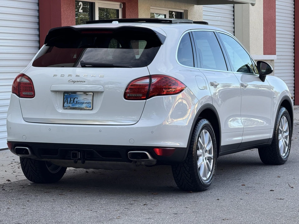 2013 Porsche 958 Cayenne Diesel - Image 12 of 31