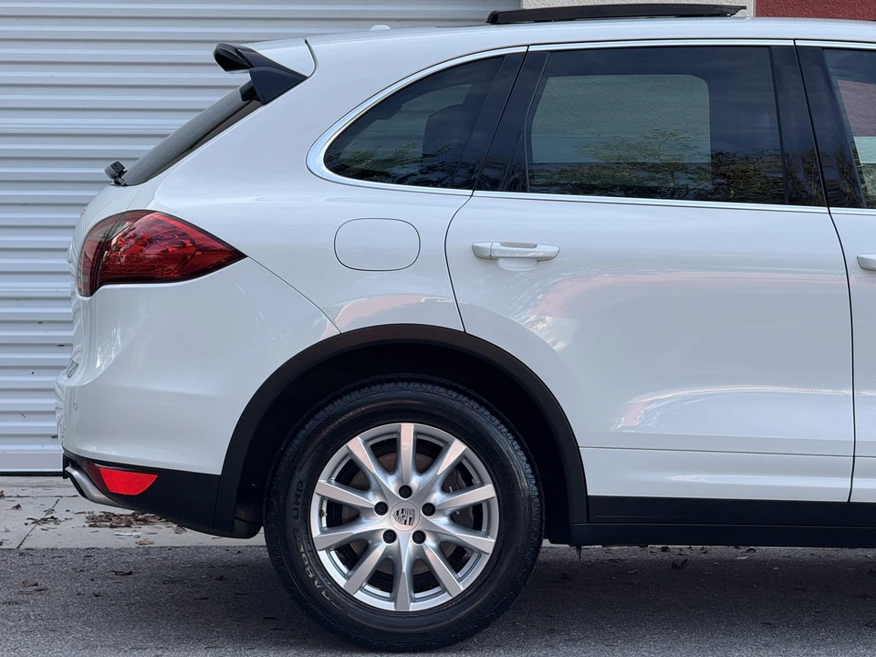 2013 Porsche 958 Cayenne Diesel - Image 24 of 31