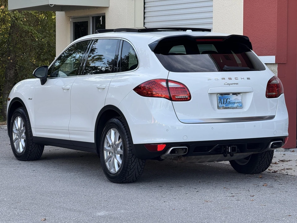 2013 Porsche 958 Cayenne Diesel - Image 9 of 31