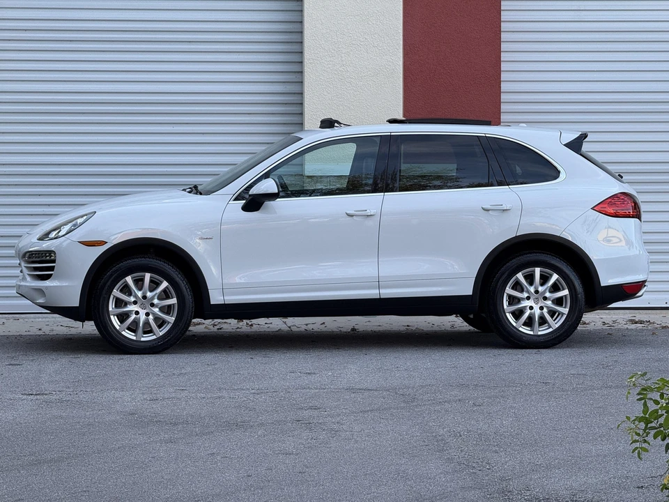 2013 Porsche 958 Cayenne Diesel - Image 7 of 31