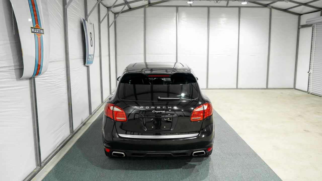 2013 Porsche 958 Cayenne Diesel - Image 19 of 31