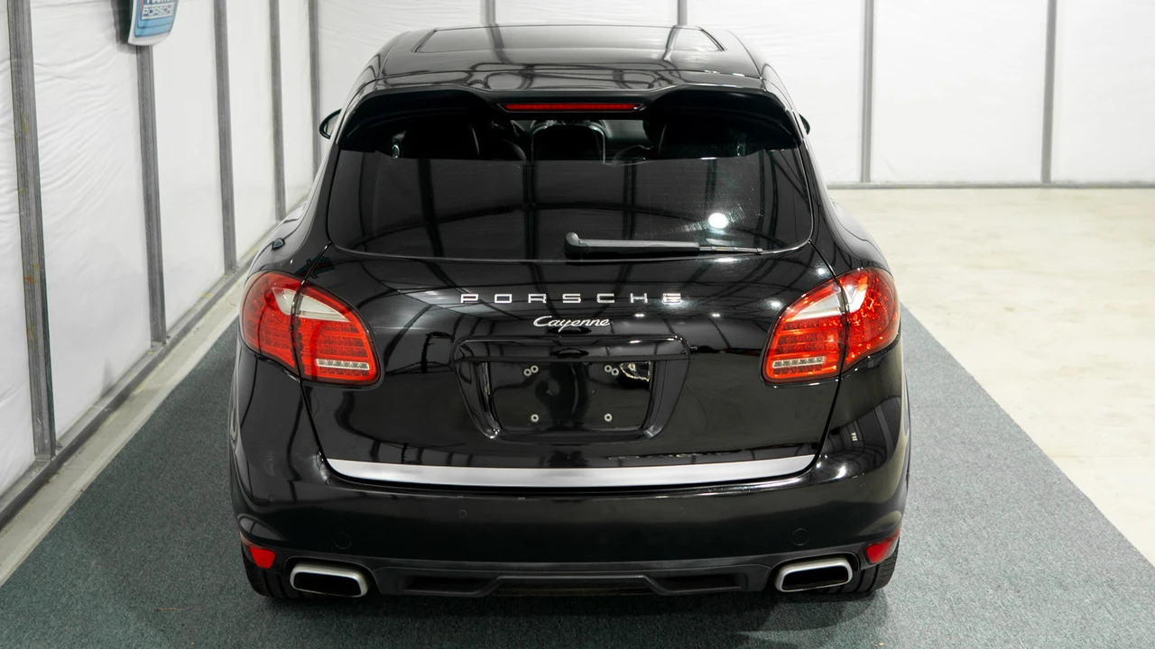 2013 Porsche 958 Cayenne Diesel - Image 20 of 31