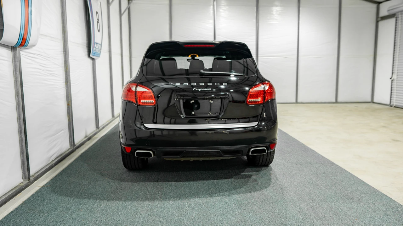 2013 Porsche 958 Cayenne Diesel - Image 24 of 31